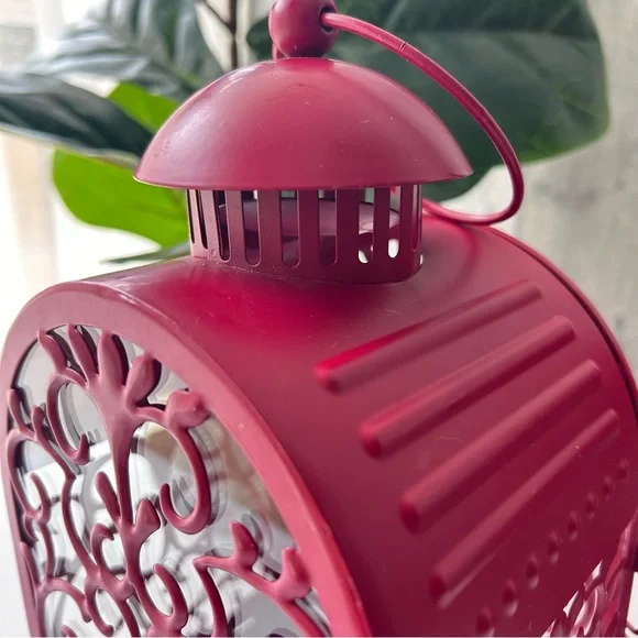 π΄IKEA Gottgora Vintage Red Scroll Decorative Metal Lantern - Picture 7 of 12